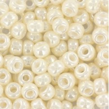 Miyuki rocailles Perlen 6/0 - Ceylon antique ivory pearl 6-592
